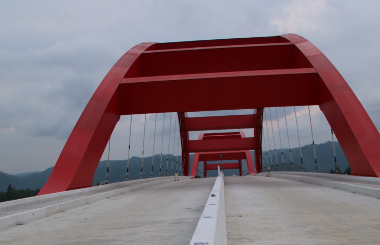 Gubernur Disebut Segera Beri Nama Jembatan Holtekamp